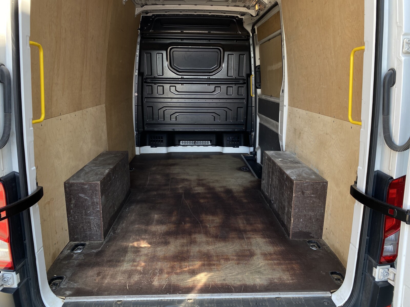 Volkswagen Crafter - zdjęcie 20