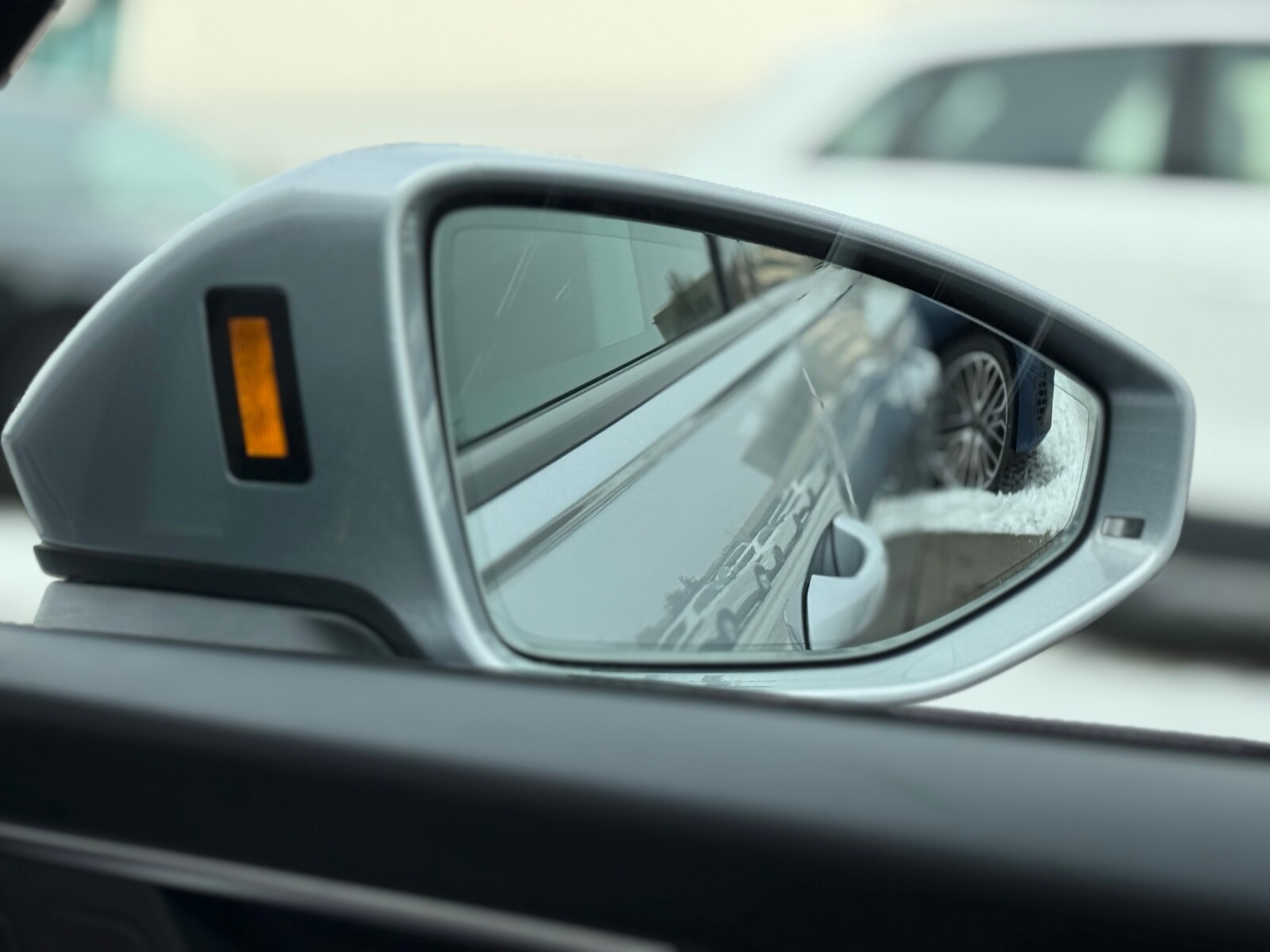 Audi A6 Avant - zdjęcie 40