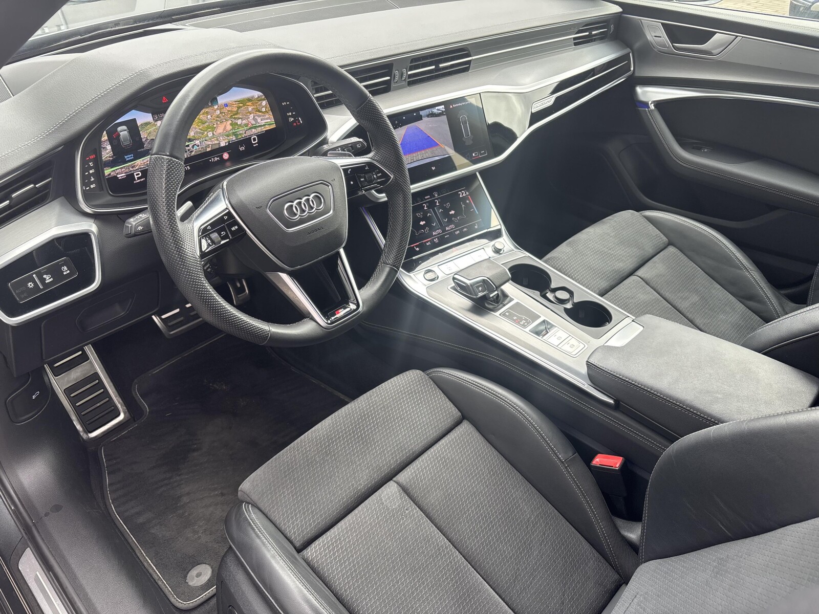 Audi A6 Avant - zdjęcie 15