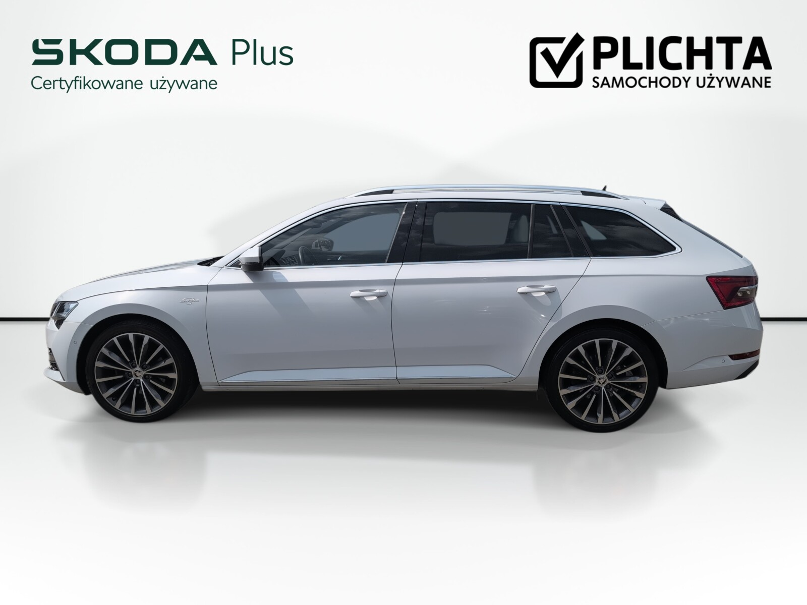 Škoda Superb Combi - zdjęcie 8