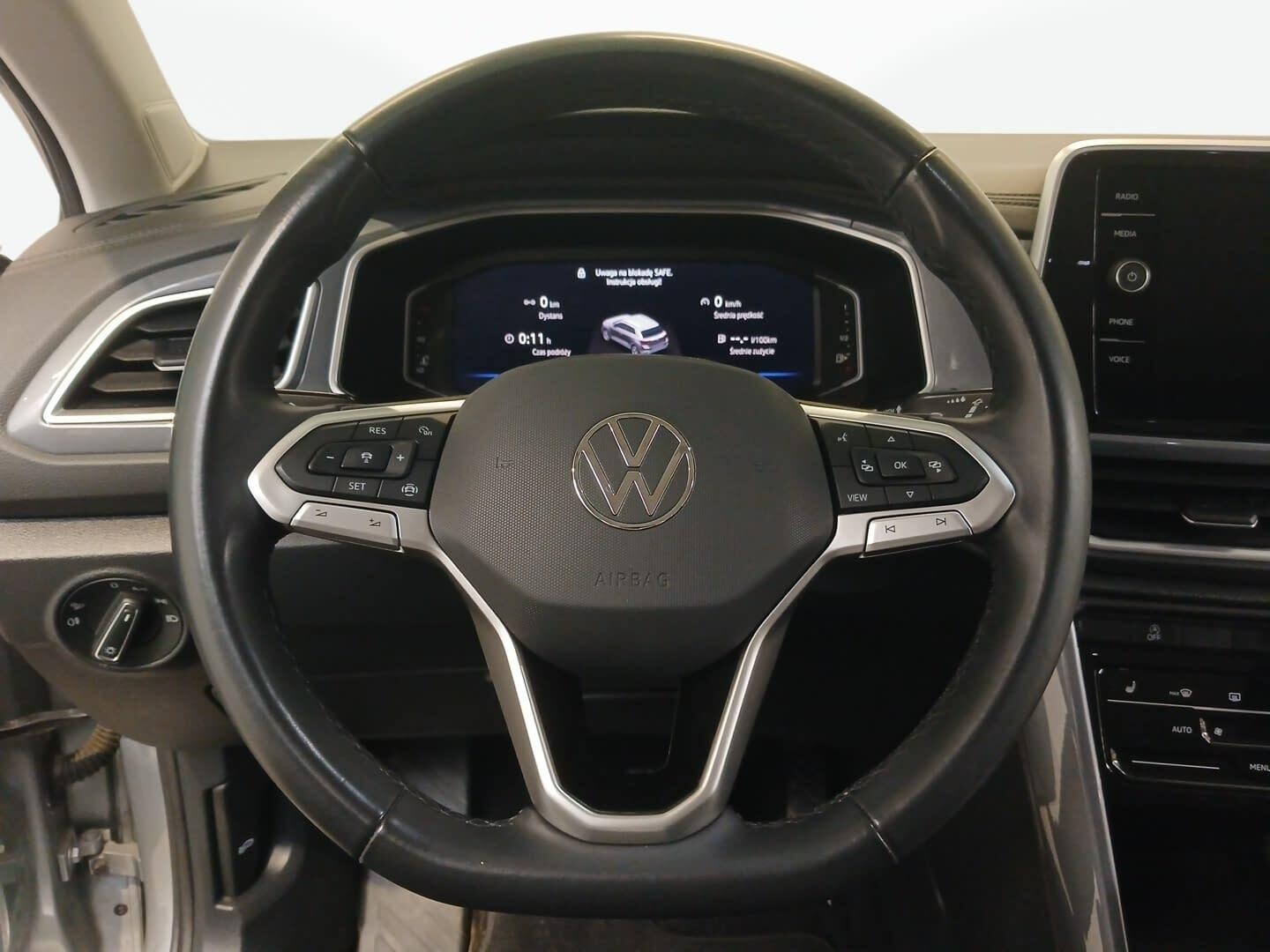 Volkswagen T-Roc - zdjęcie 24