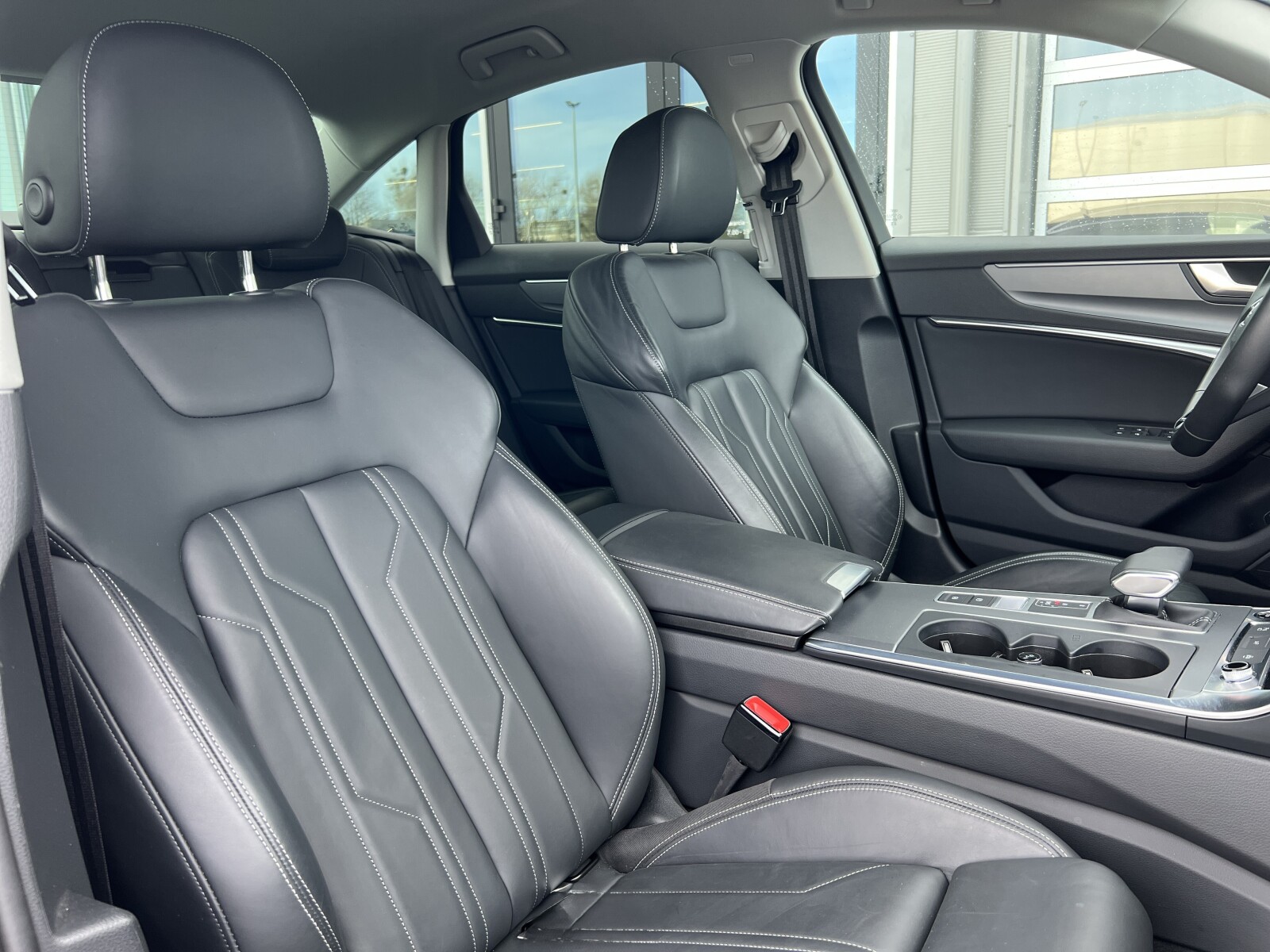 Audi A6 Limousine - zdjęcie 20