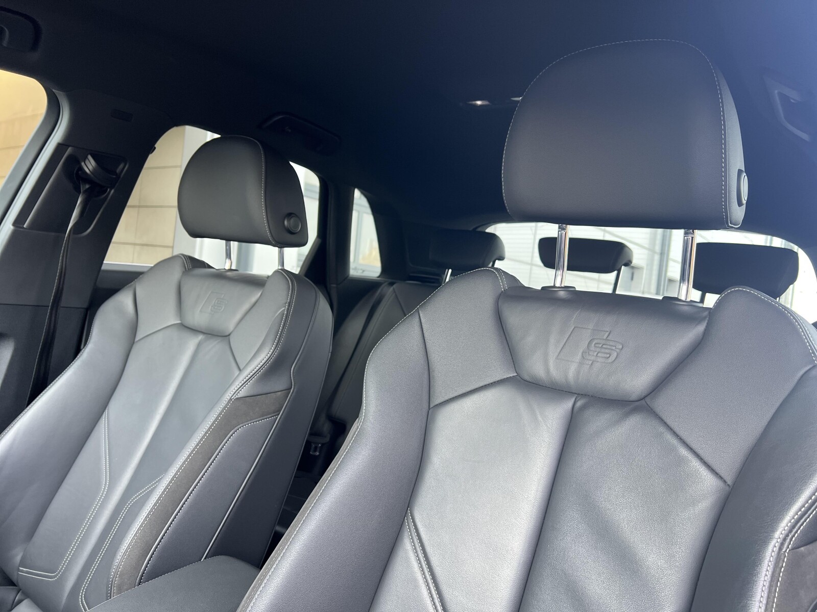 Audi Q3 - zdjęcie 11
