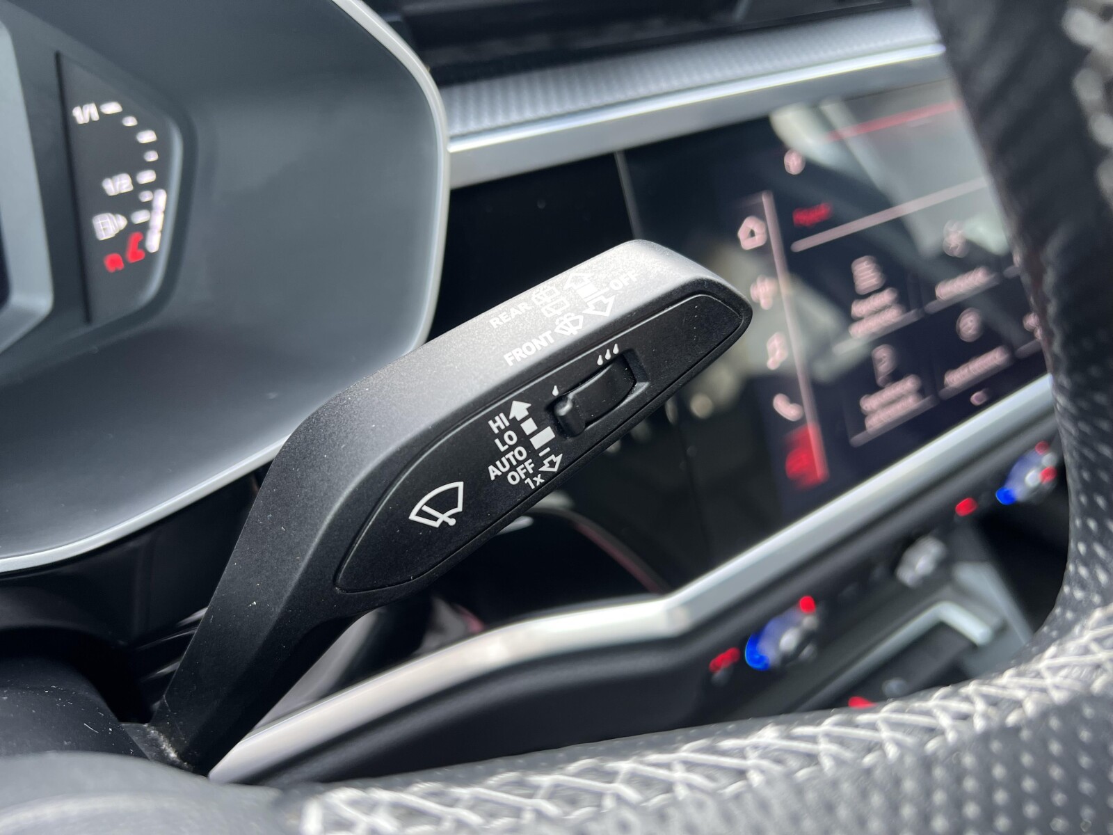 Audi Q3 - zdjęcie 18