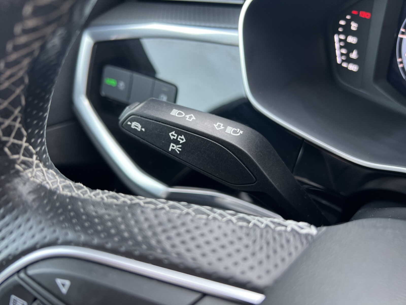 Audi Q3 - zdjęcie 20