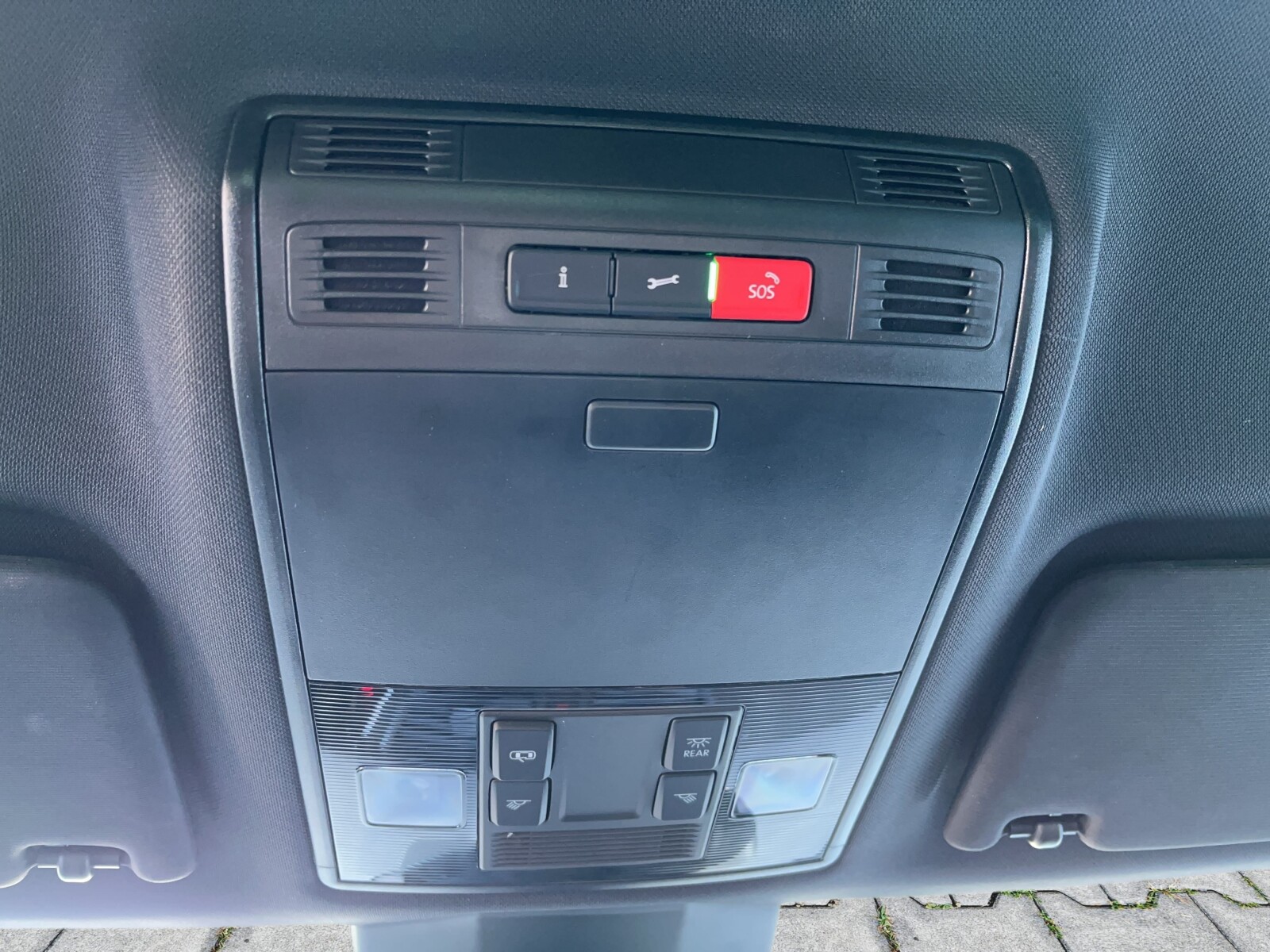 Škoda Superb Combi - zdjęcie 35