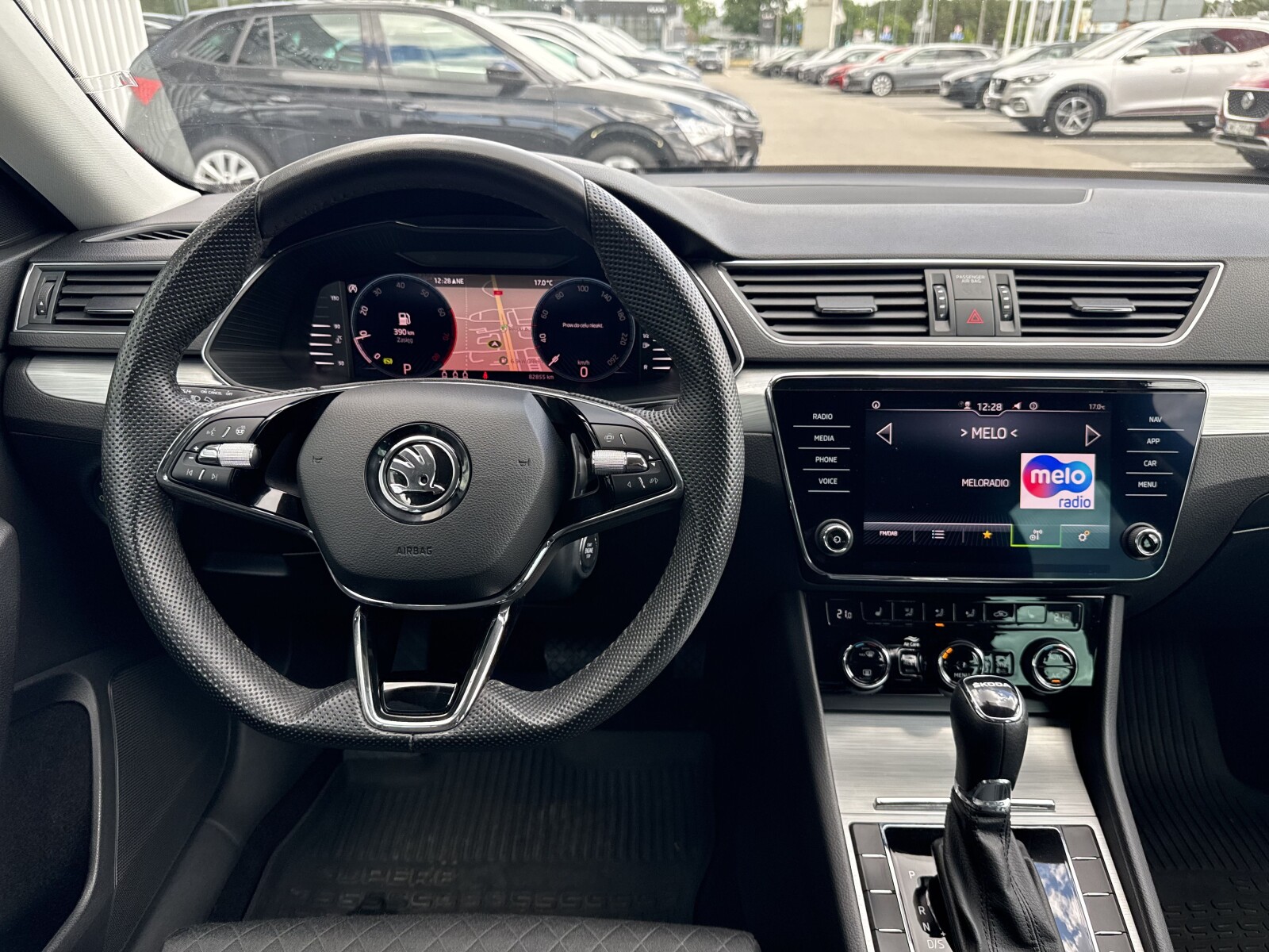 Škoda Superb - zdjęcie 13