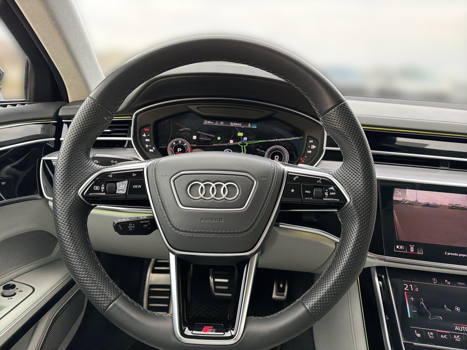 Audi A8 - zdjęcie 19