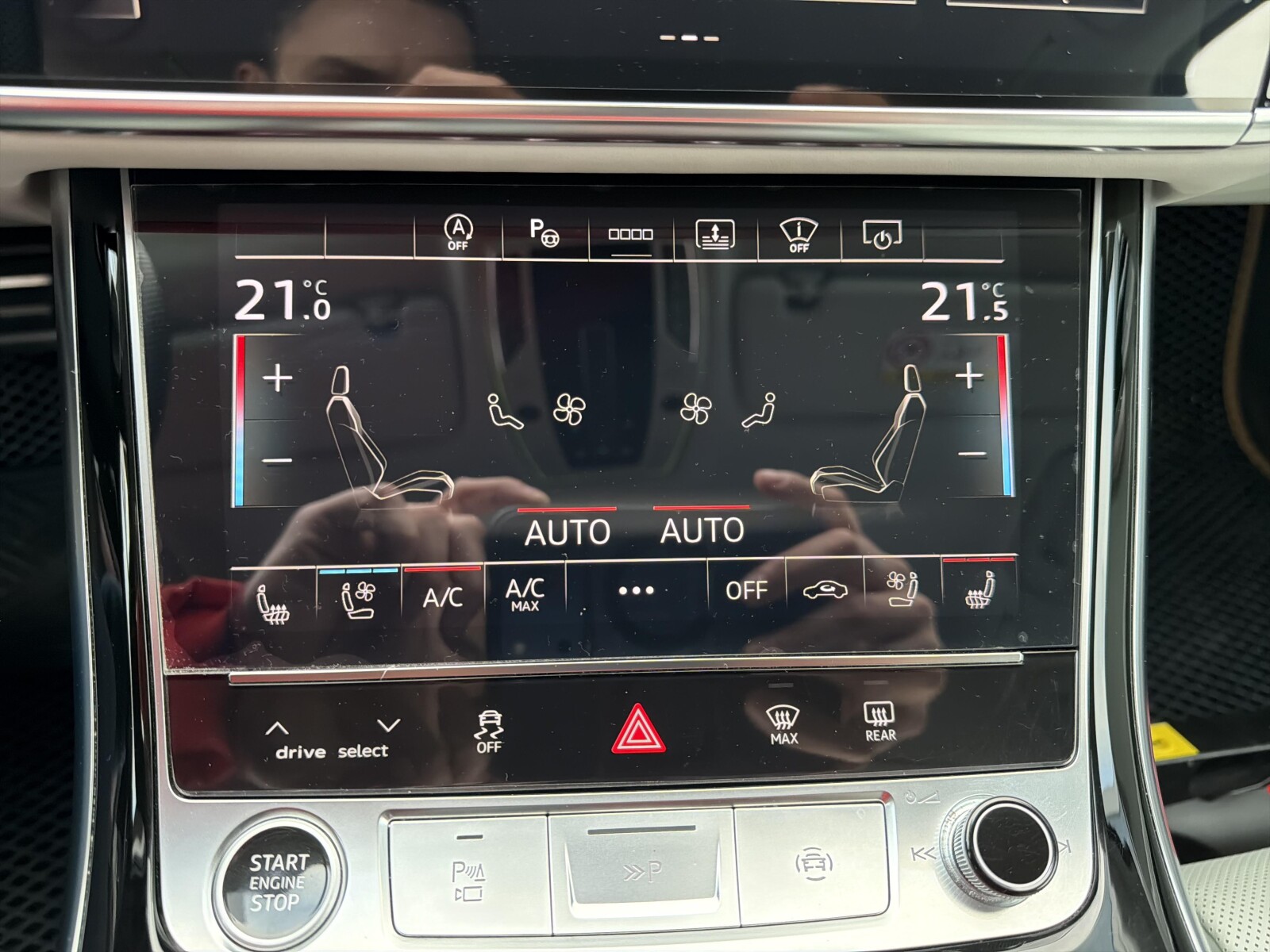 Audi A8 - zdjęcie 20