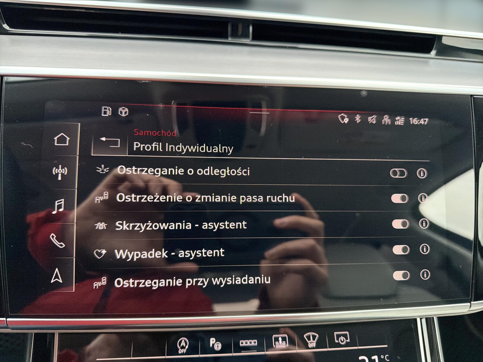 Audi A8 - zdjęcie 39