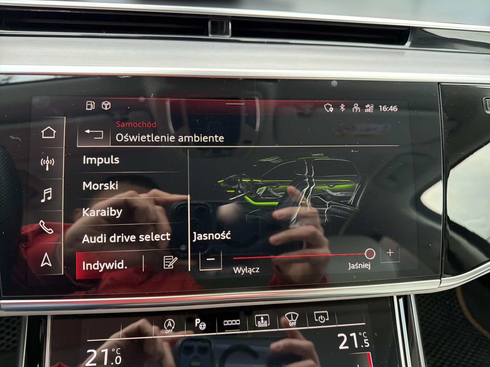 Audi A8 - zdjęcie 38