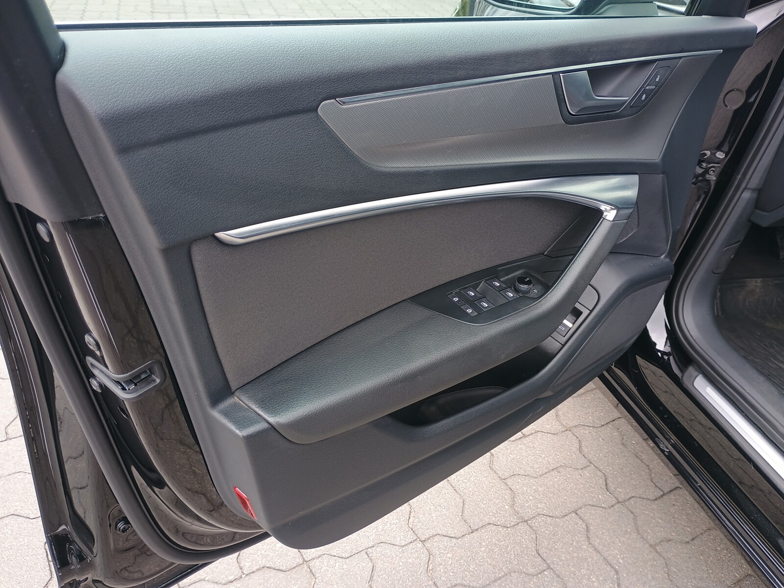 Audi A6 Avant - zdjęcie 18