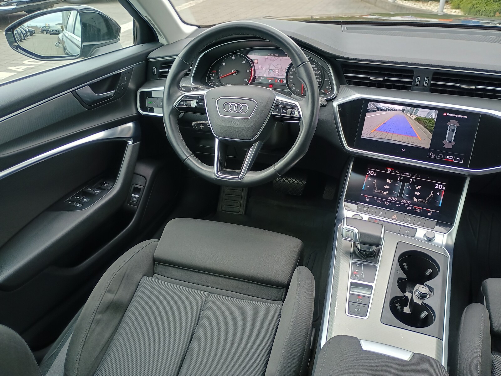 Audi A6 Avant - zdjęcie 14