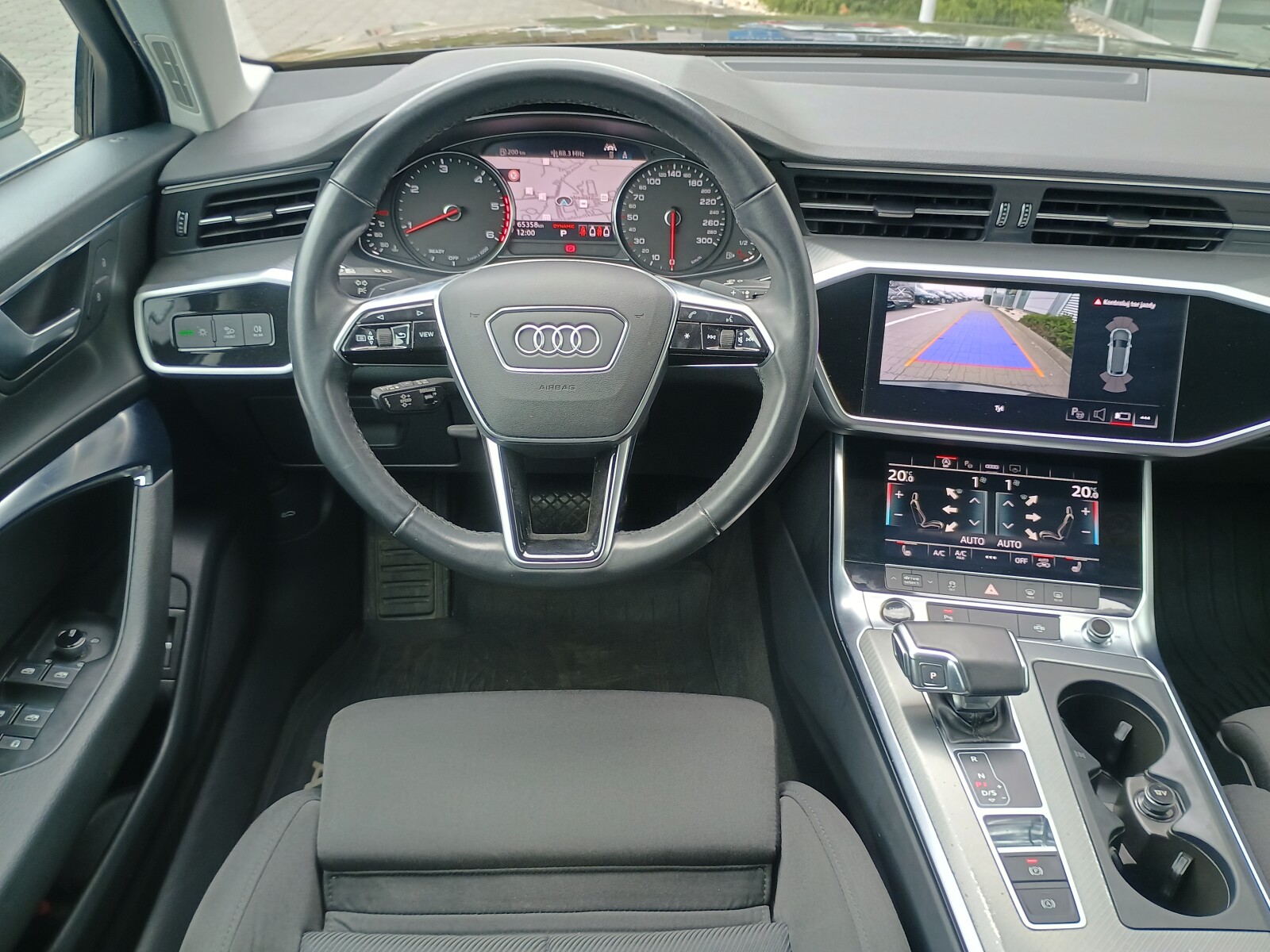 Audi A6 Avant - zdjęcie 17