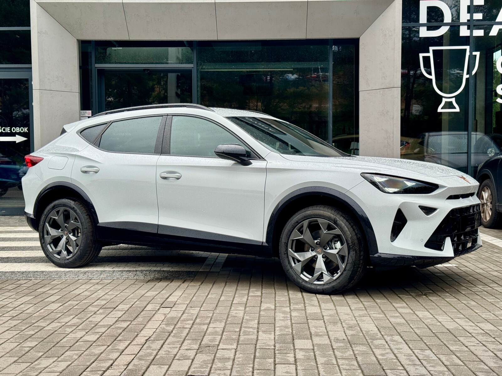 Pakiety: Edge, Dynamica, Opony Wielosezonowe - RABAT 24000 Zł