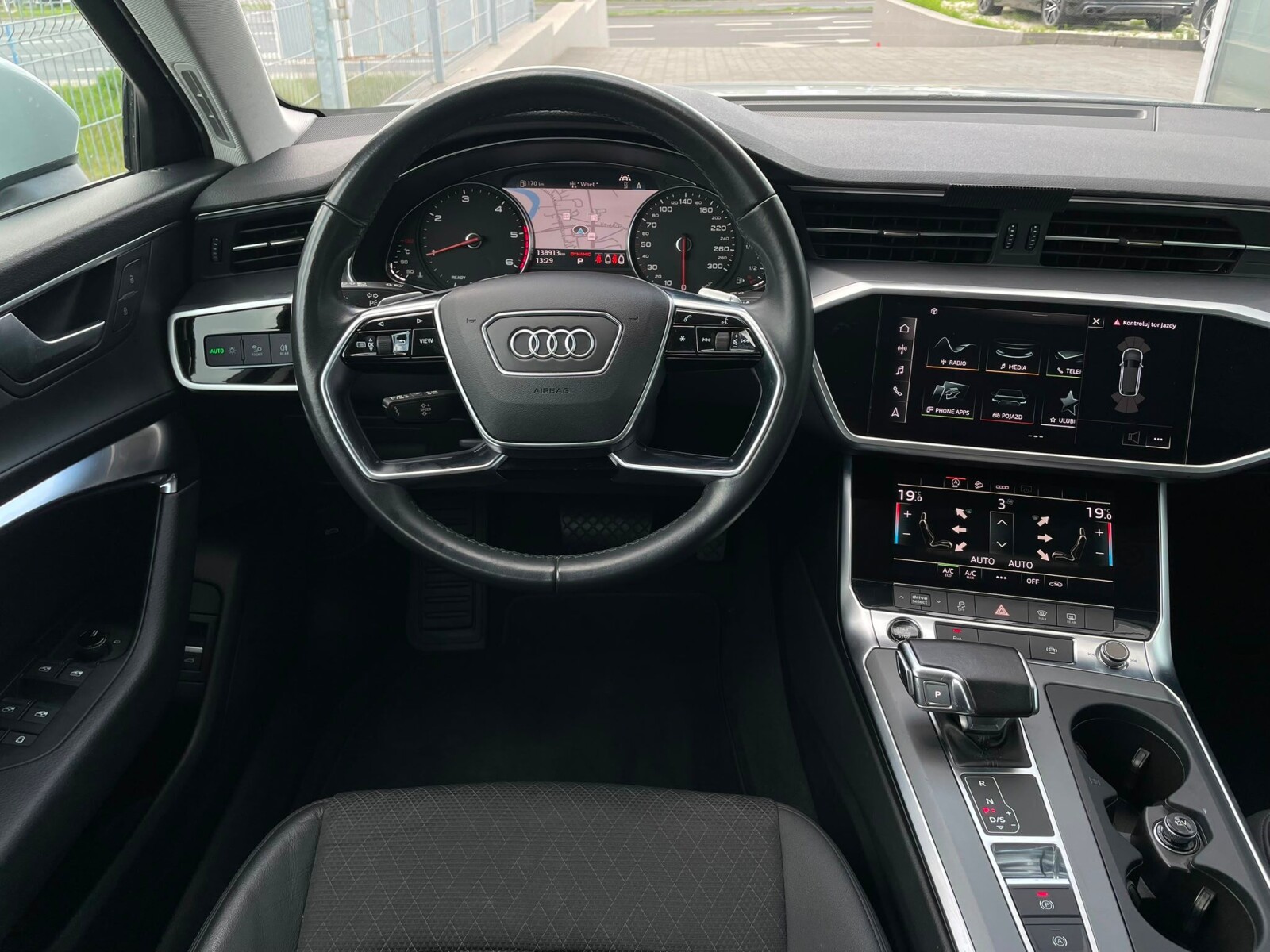 Audi A6 allroad quattro - zdjęcie 16