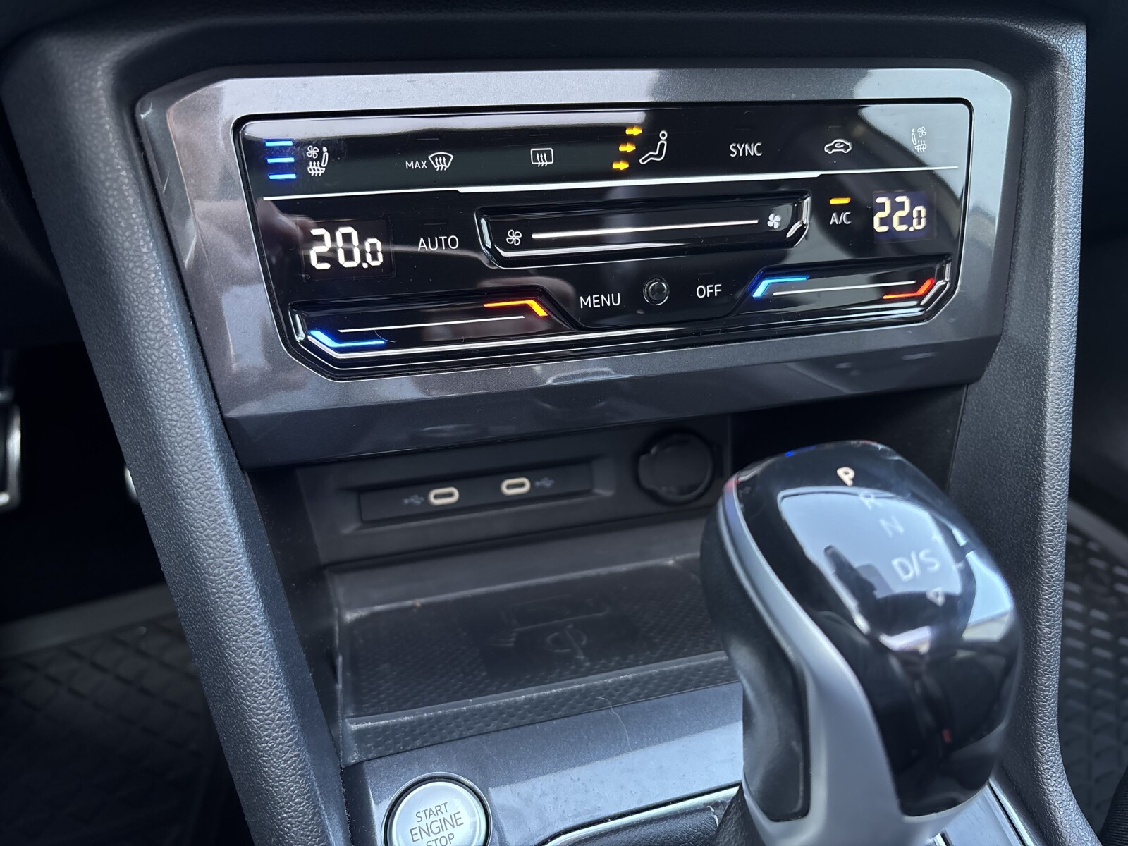 Volkswagen Tiguan Allspace - zdjęcie 22
