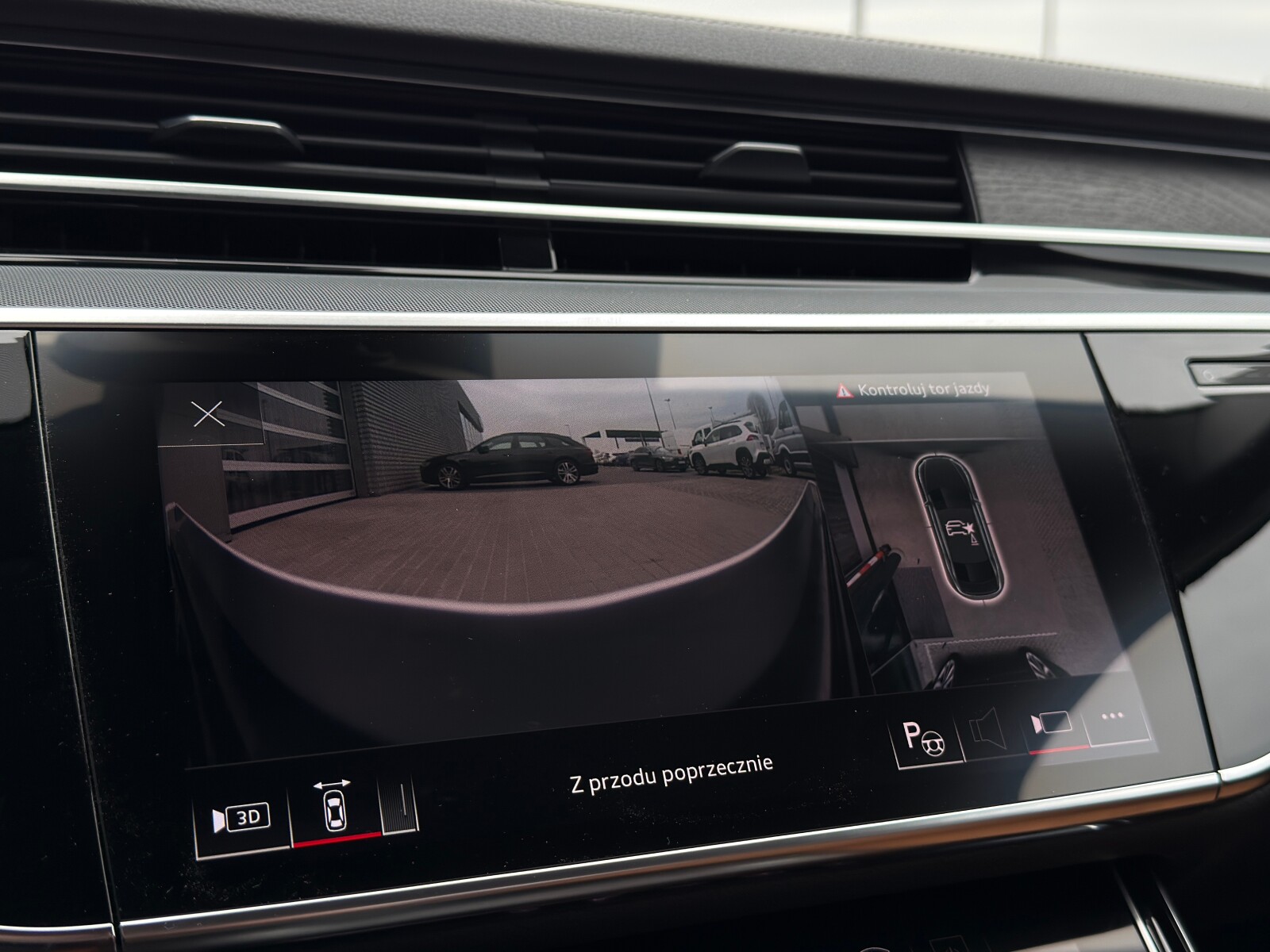 Audi A8 - zdjęcie 40