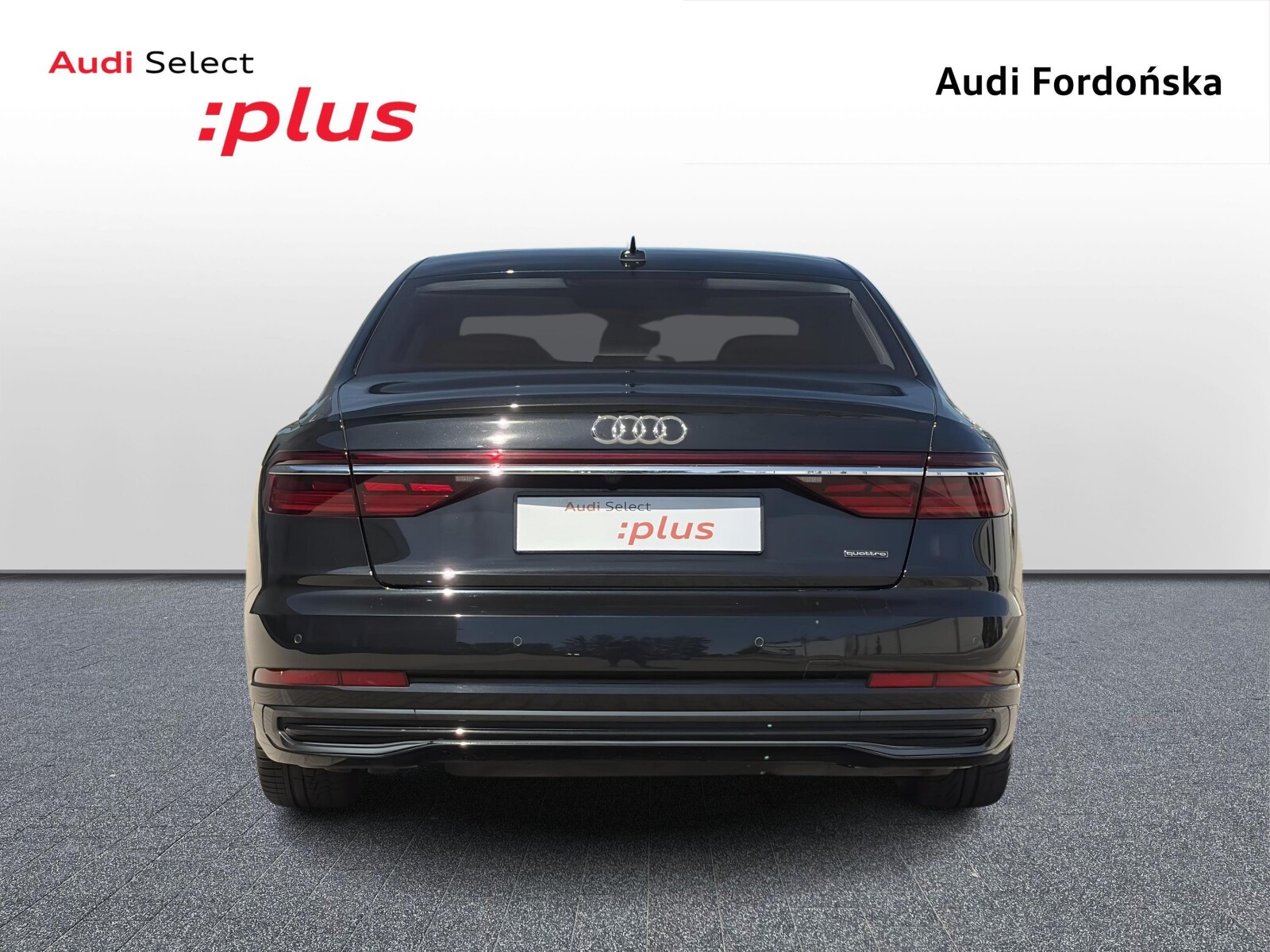 Audi A8 - zdjęcie 4