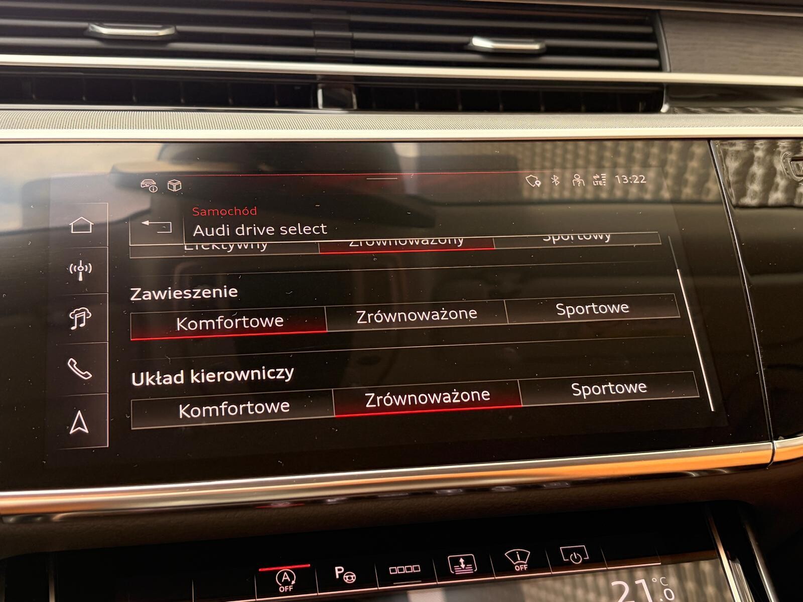 Audi A8 - zdjęcie 36