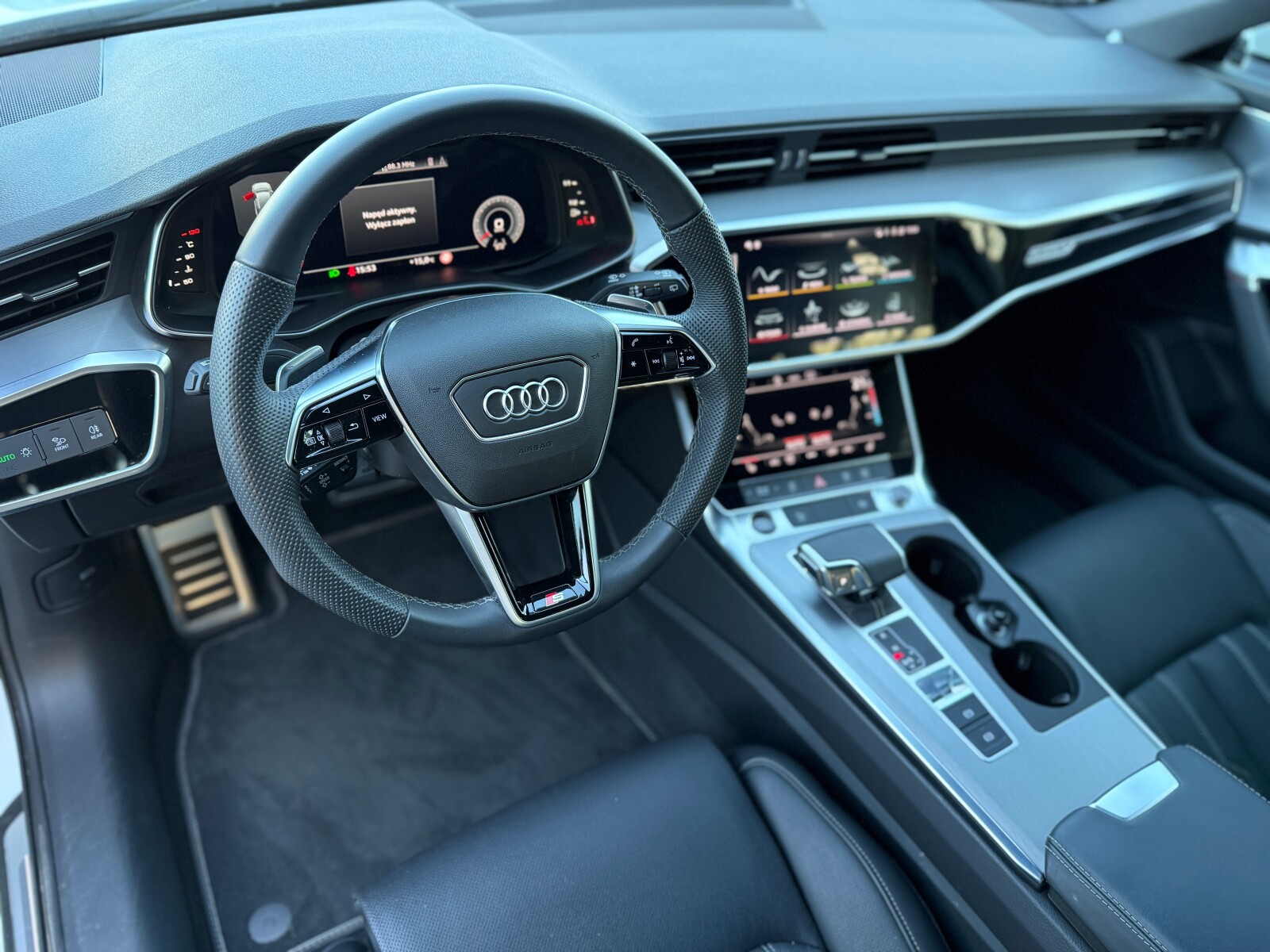 Audi A6 Avant - zdjęcie 22