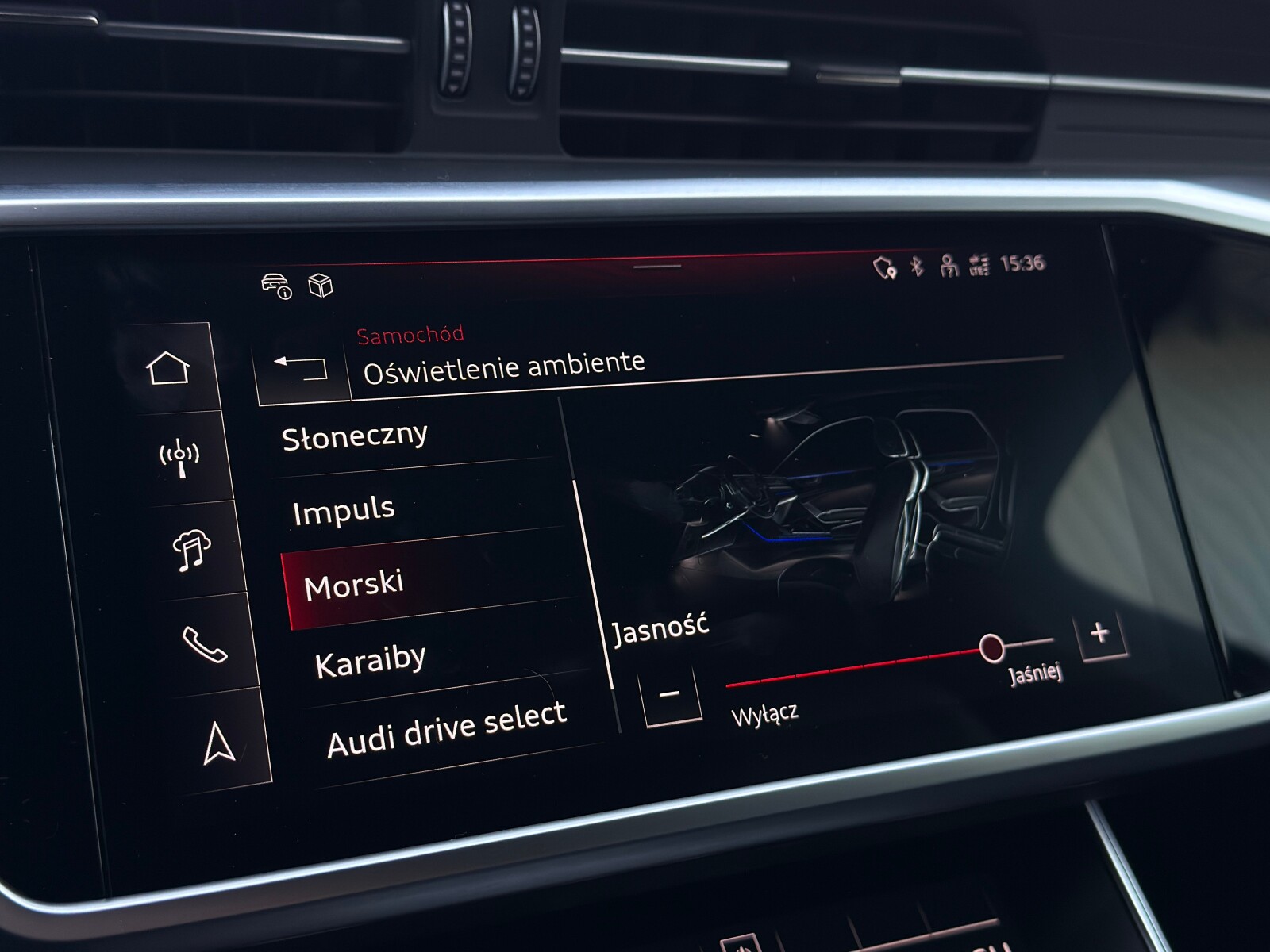Audi A6 Avant - zdjęcie 37