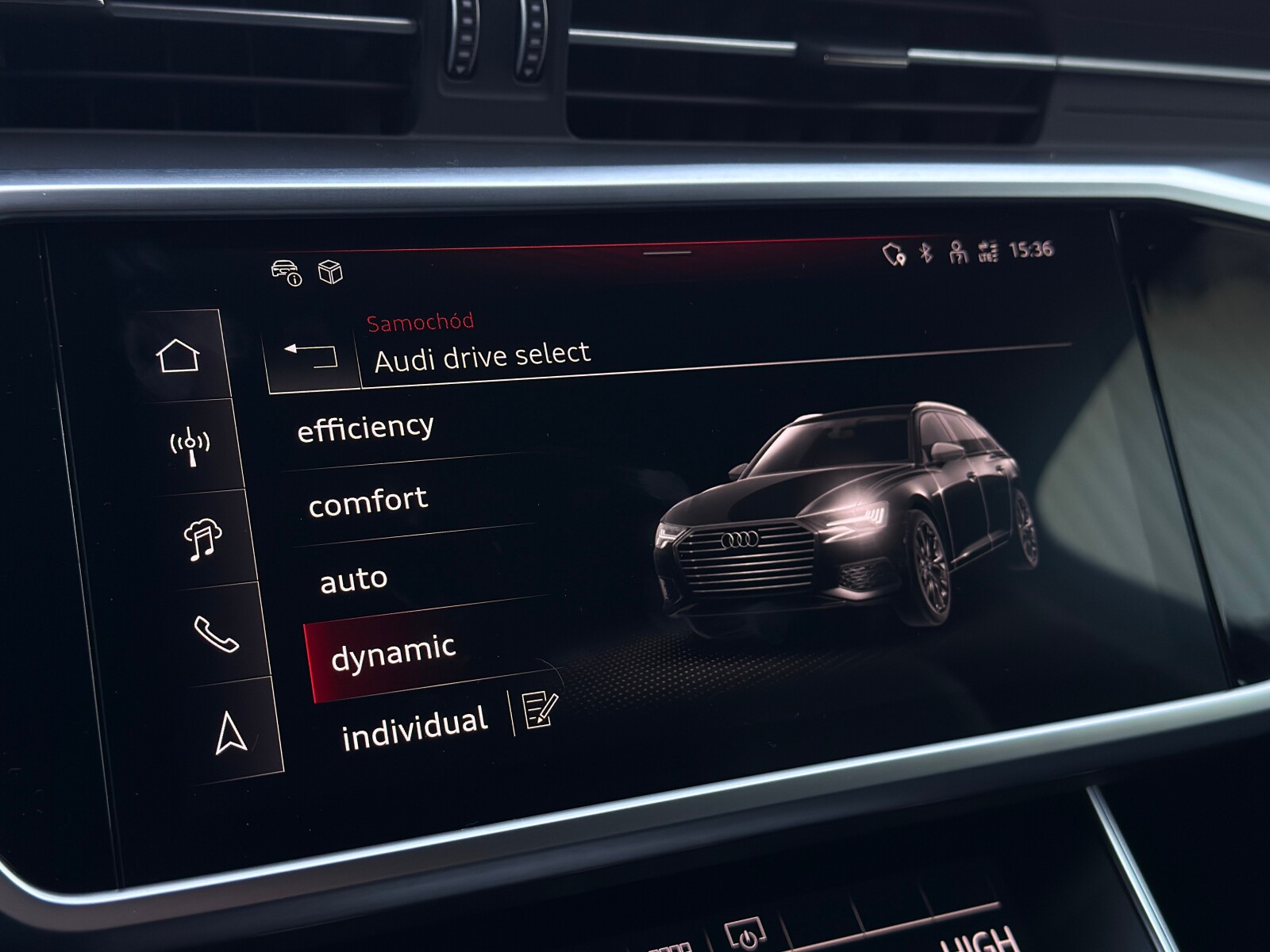 Audi A6 Avant - zdjęcie 35