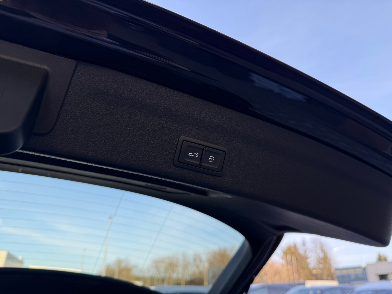 Audi A6 Avant - zdjęcie 10