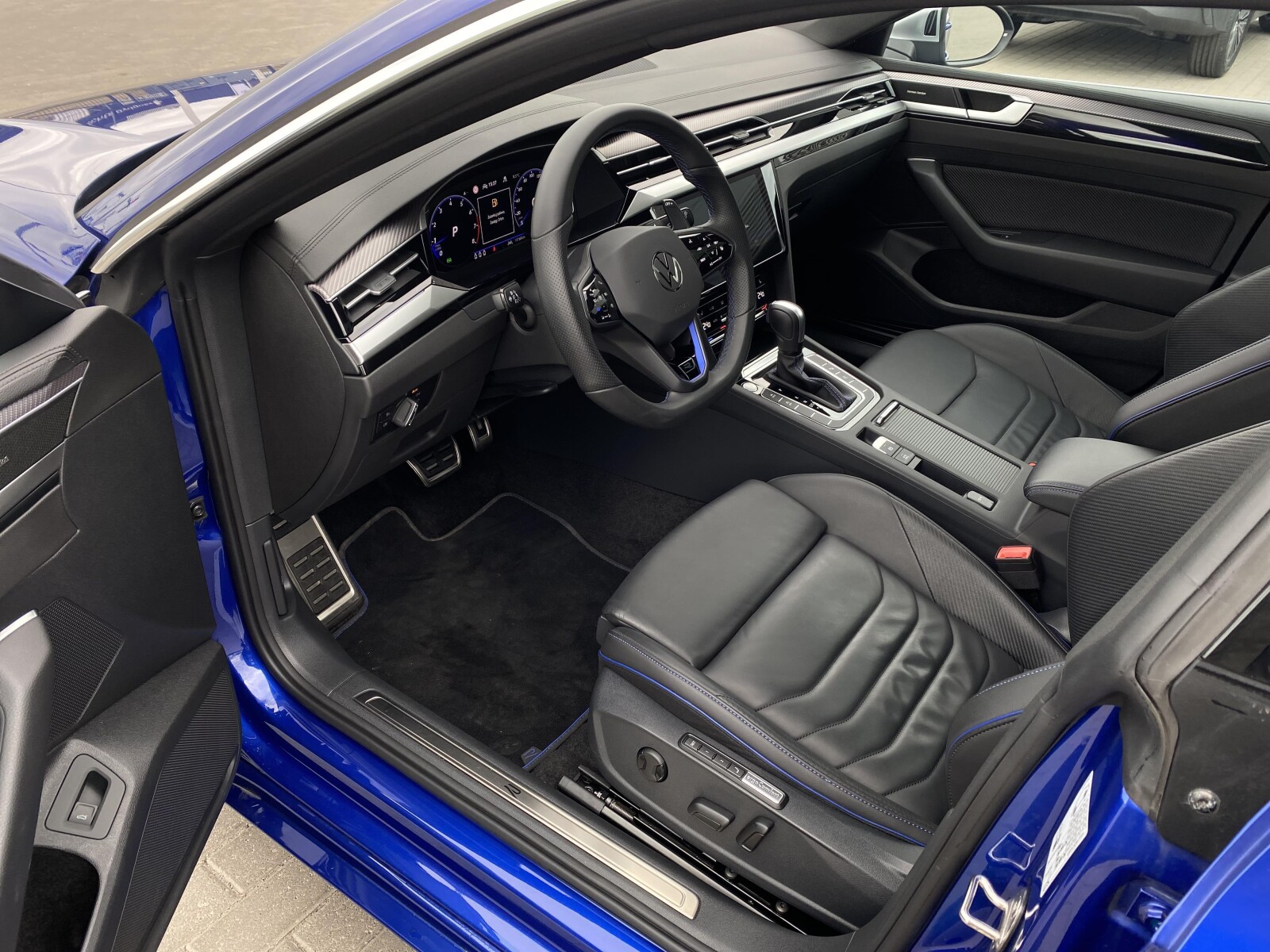 Volkswagen Arteon Shooting Brake - zdjęcie 9