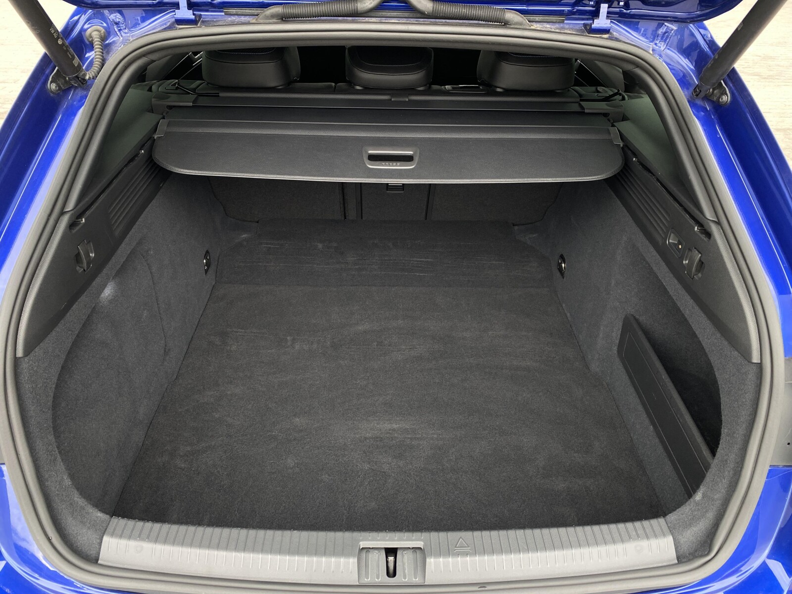 Volkswagen Arteon Shooting Brake - zdjęcie 38