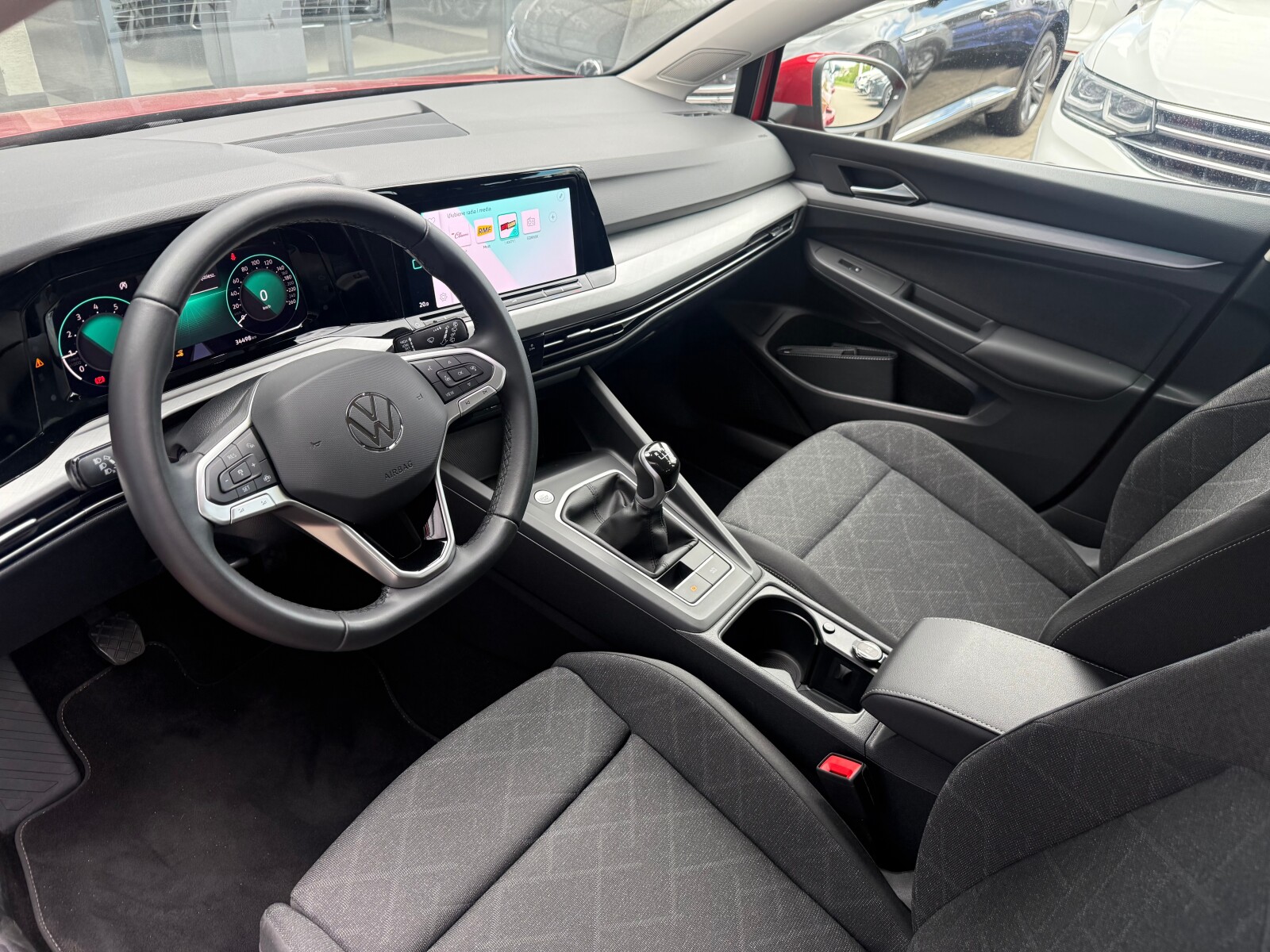 Volkswagen Golf - zdjęcie 11
