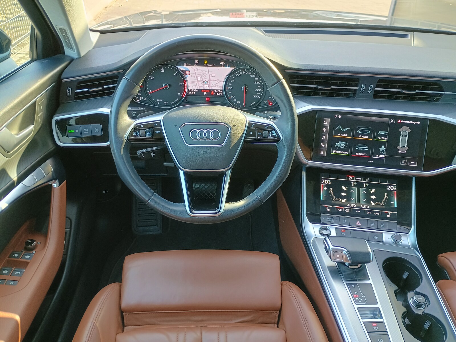 Audi A6 Avant - zdjęcie 17