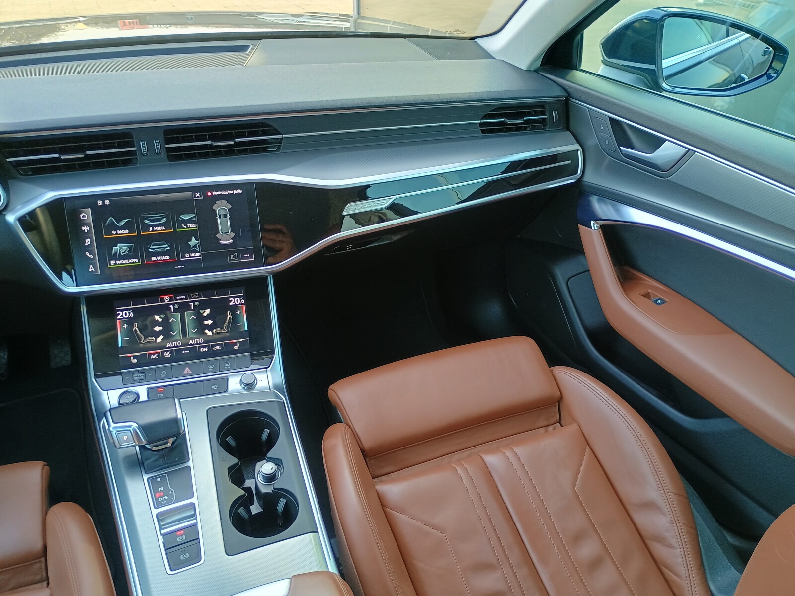 Audi A6 Avant - zdjęcie 16