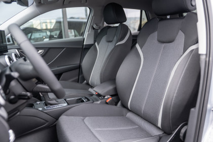 Od Ręki / Matrix LED / Akt. Tempomat / Martwe Pole / Sound System