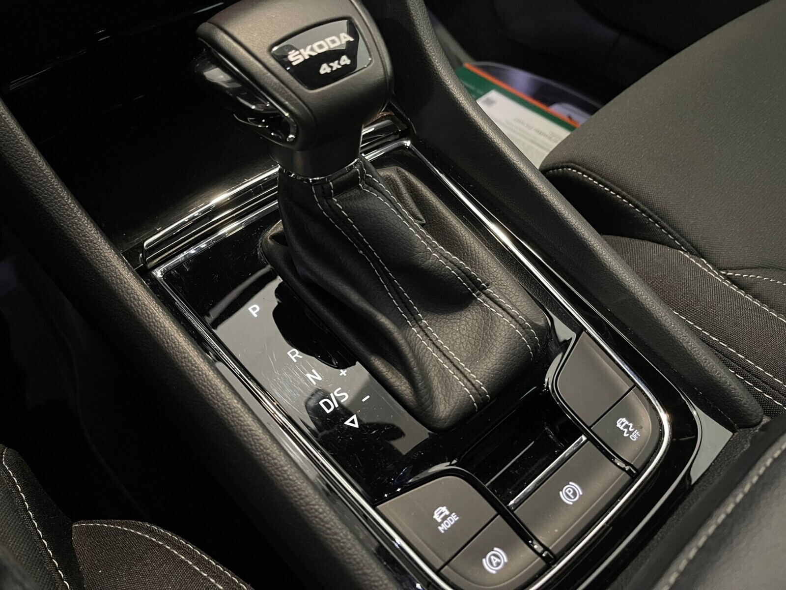 Škoda Karoq - zdjęcie 21