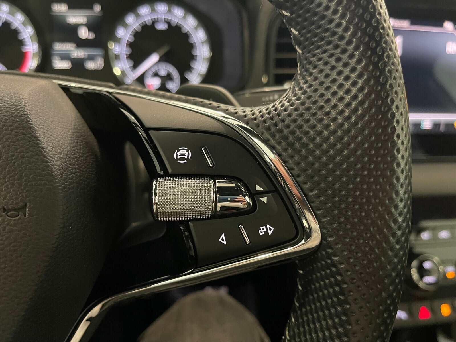 Škoda Karoq - zdjęcie 22