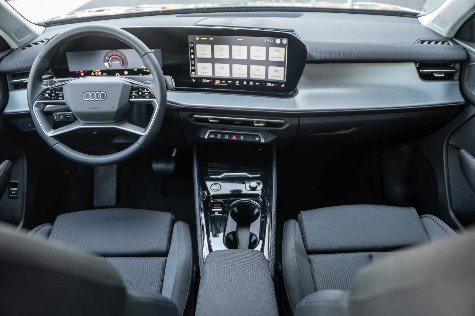 Zdjęcie 18 z 28