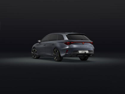 Pakiet Tribe Edition, IMMERSIVE, Intelligent Drive, HAK Rabat 28000 Zł
