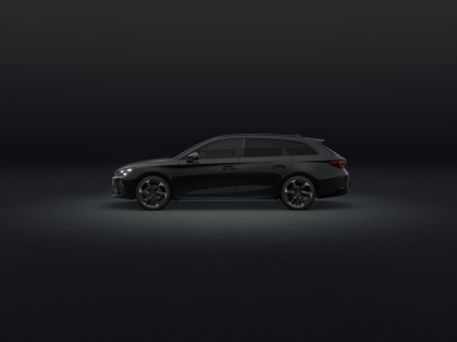 Pakiet Tribe Edition, IMMERSIVE, Intelligent Drive, HAK Rabat 27000 Zł