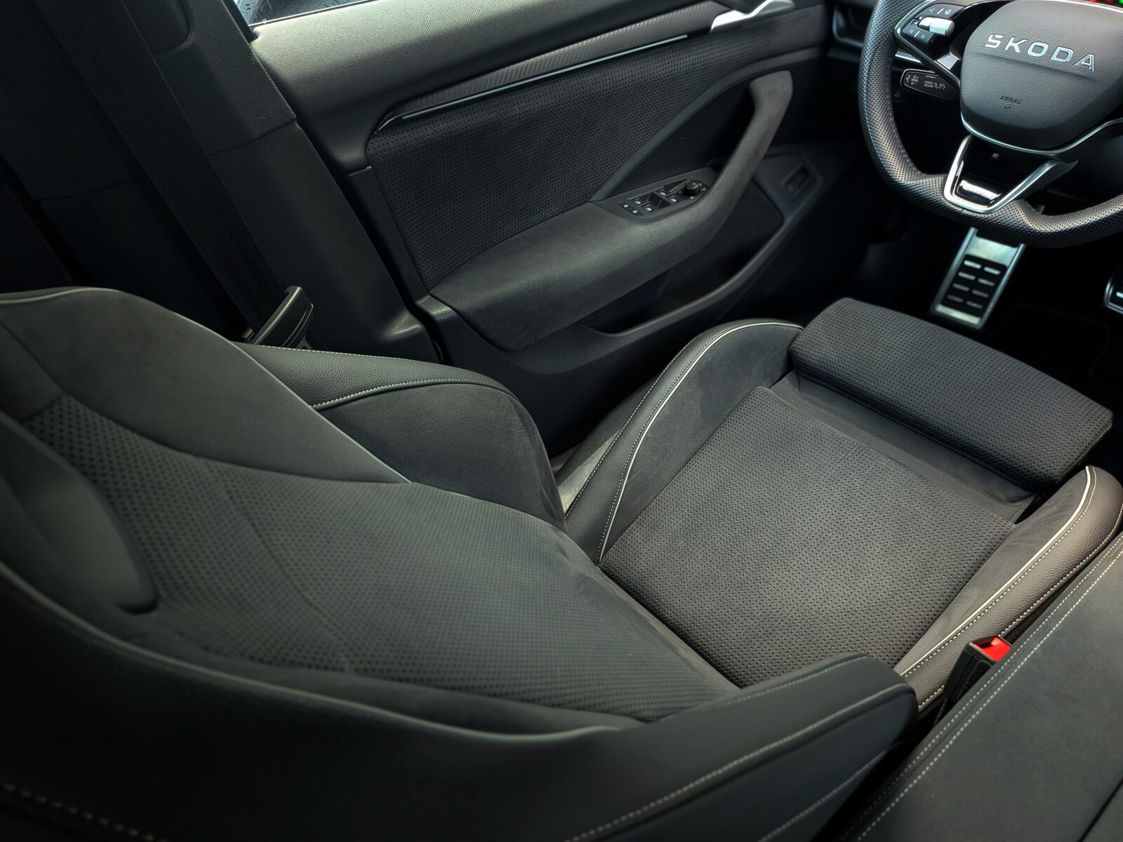 Škoda Superb - zdjęcie 14
