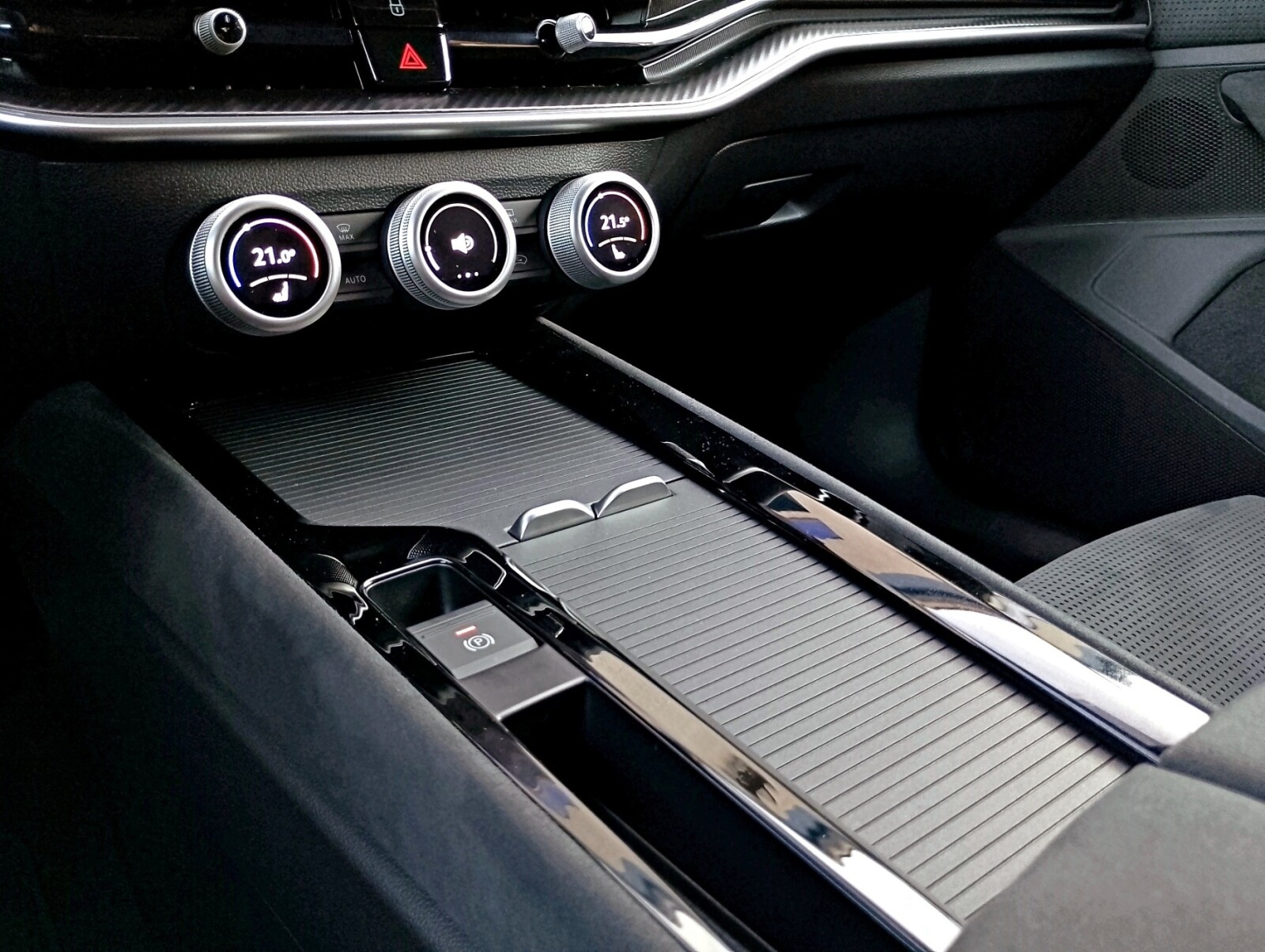 Škoda Superb - zdjęcie 36