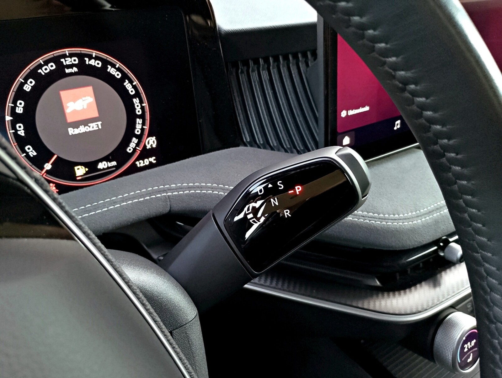 Škoda Superb - zdjęcie 24