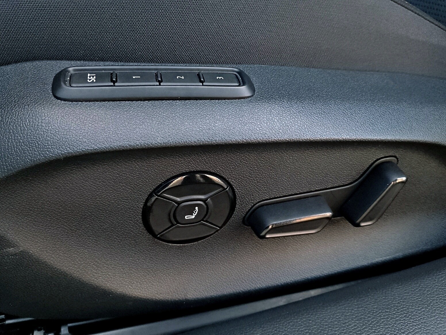 Škoda Superb - zdjęcie 12
