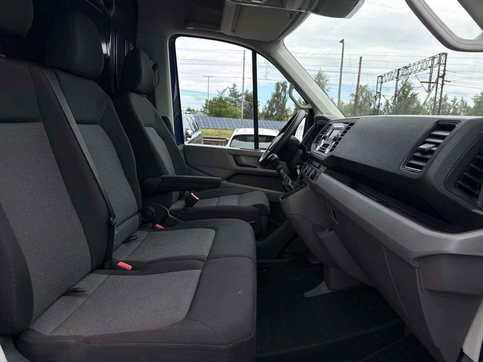 Volkswagen Crafter - zdjęcie 12