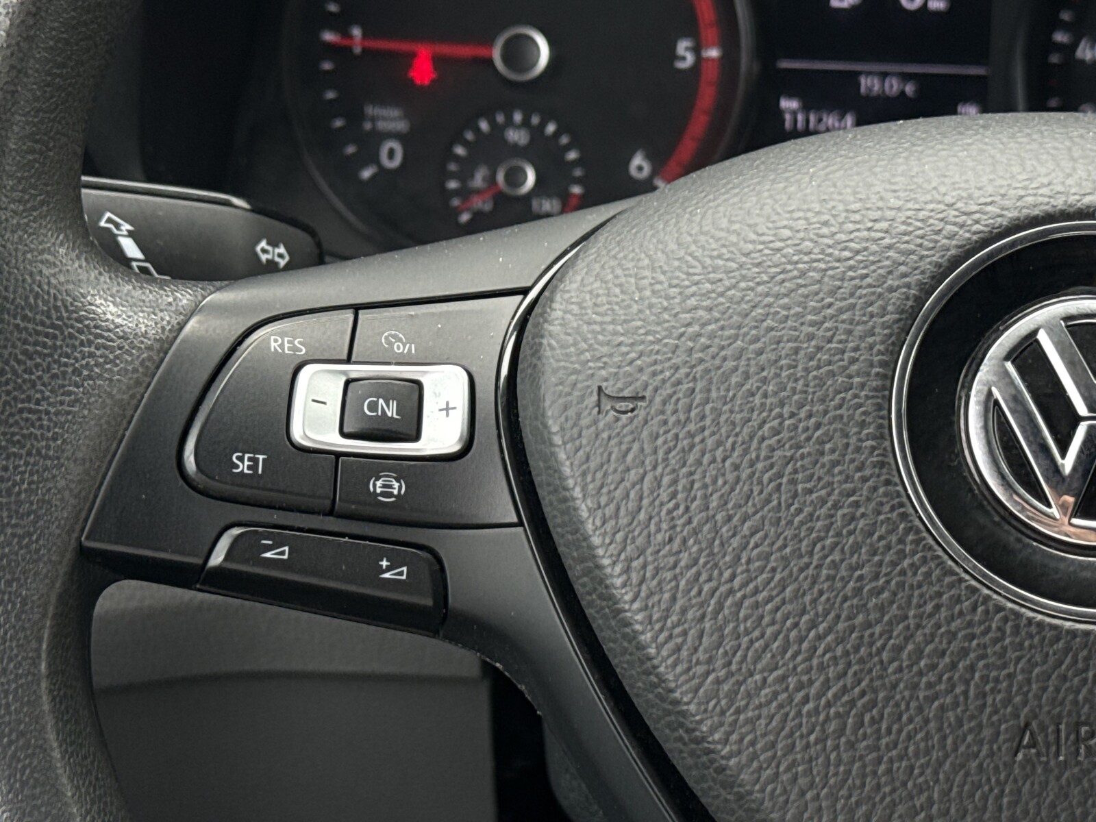 Volkswagen Crafter - zdjęcie 14