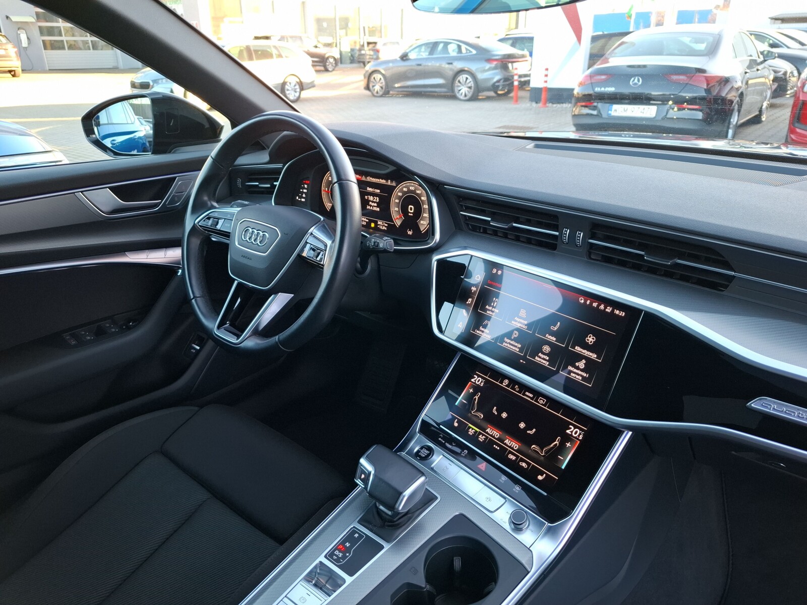 Audi A6 Avant - zdjęcie 14