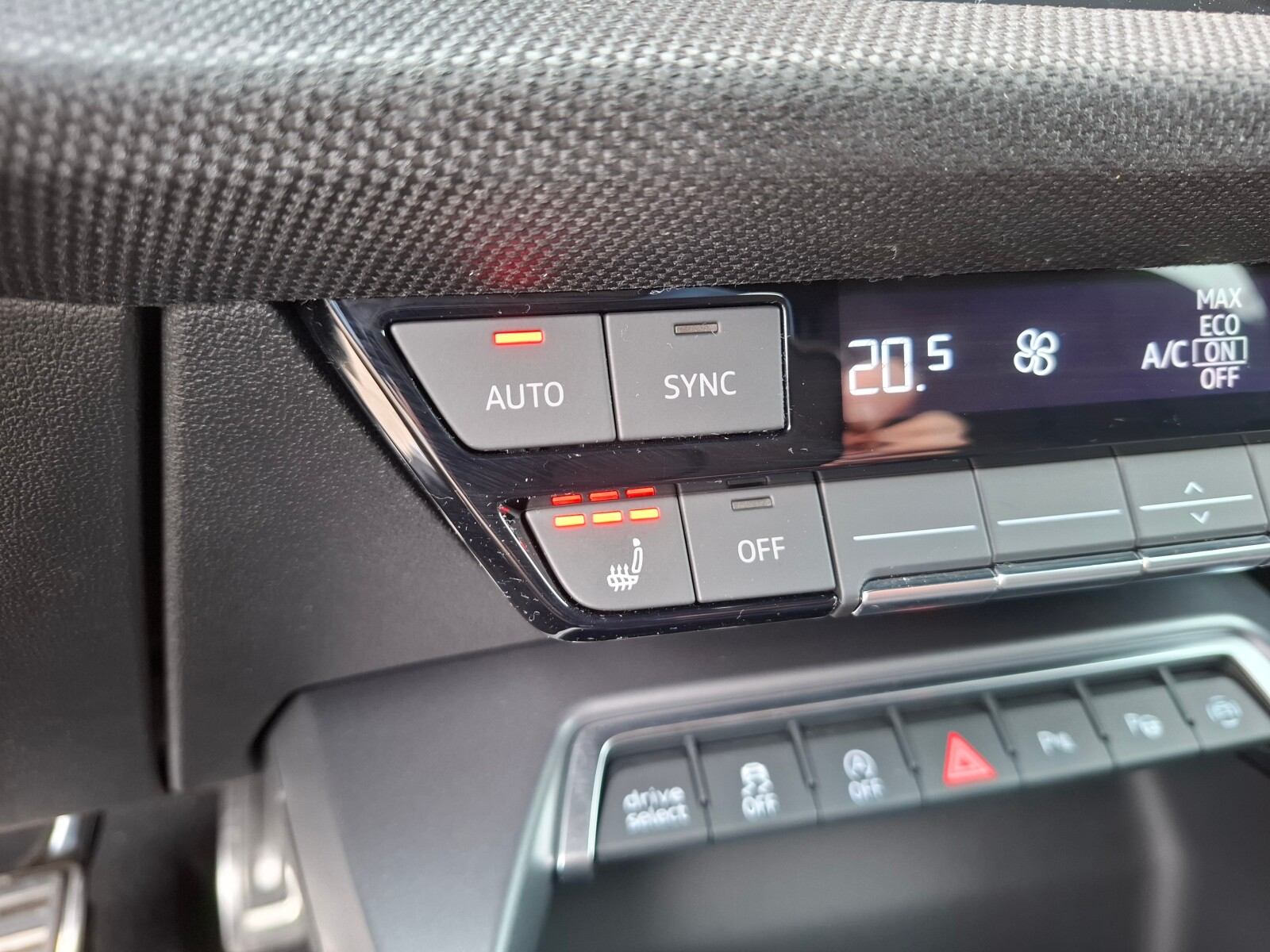Audi S3 Sportback - zdjęcie 12