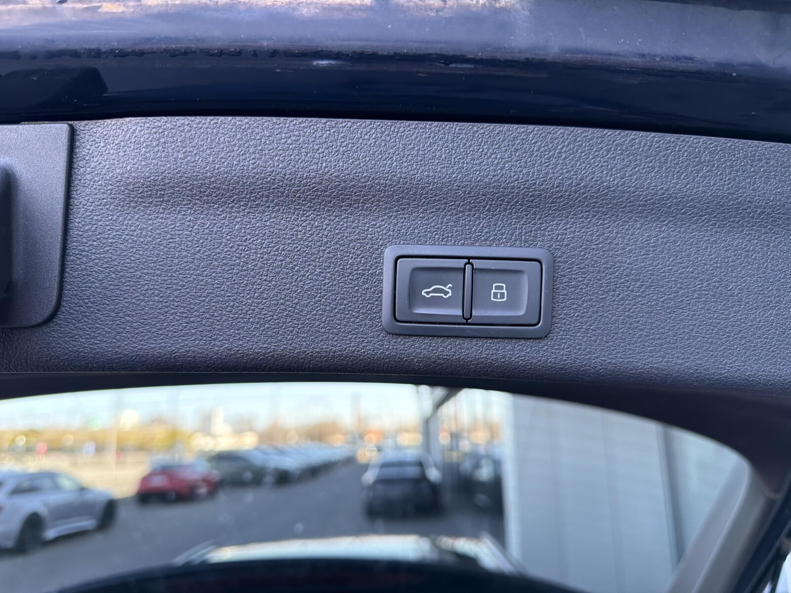 Audi A6 Avant - zdjęcie 22