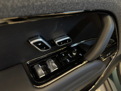 Range Rover Sport MY26 3.0D I6 300 PS AWD Auto Dynamic SE