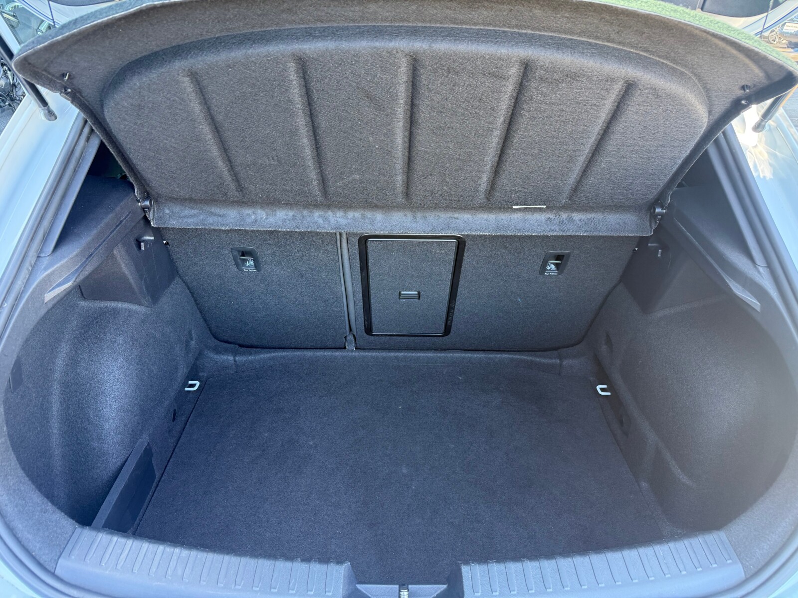 Seat Leon - zdjęcie 16